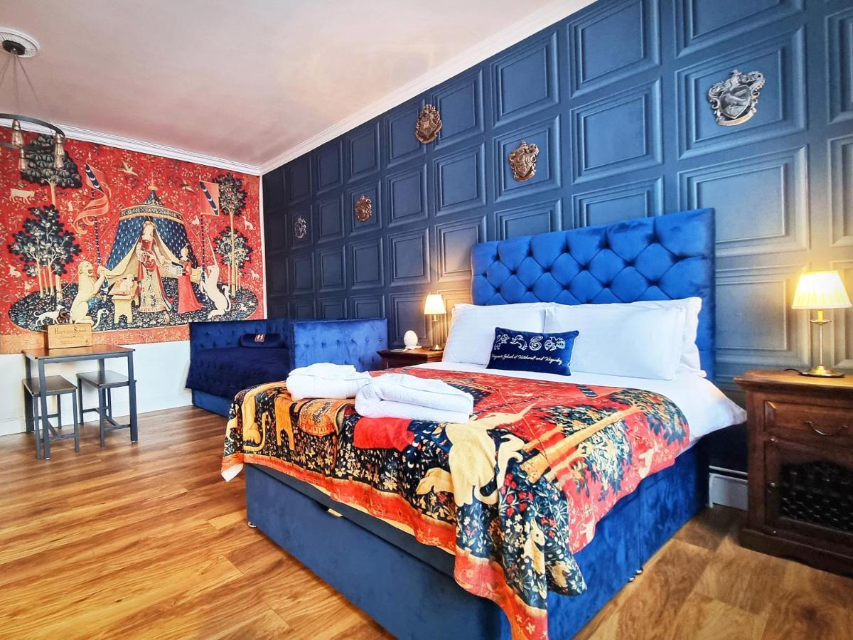 Ricky Road Guest House - Premium Watford  Luaran gambar